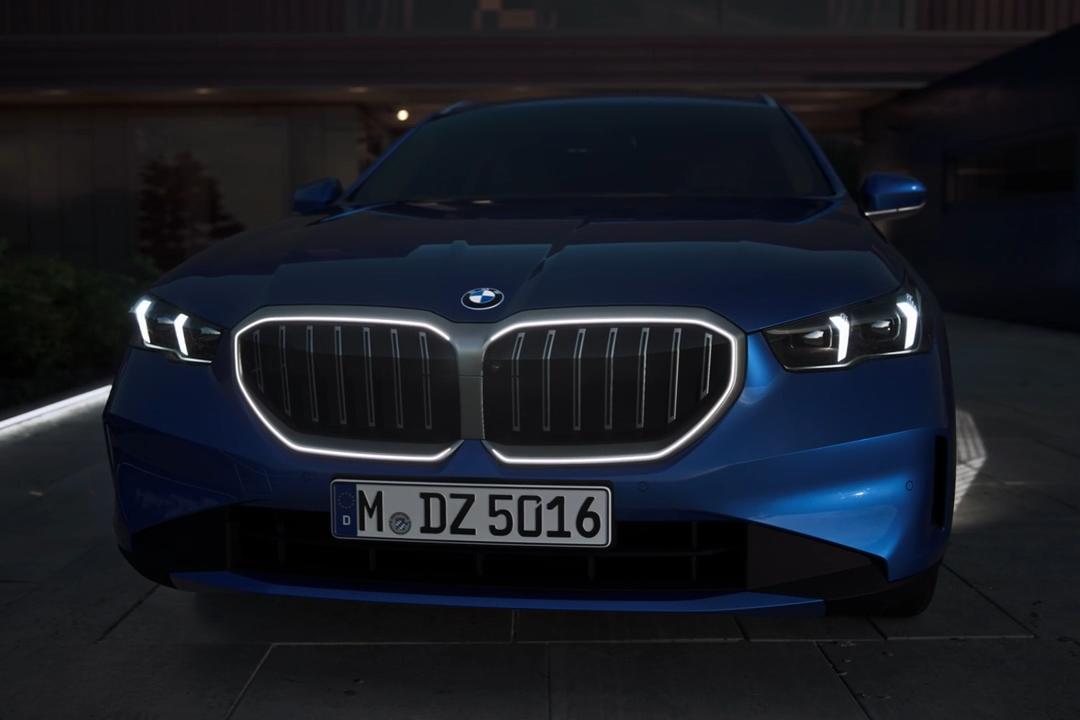 Iconic Glow Niere BMW 5er